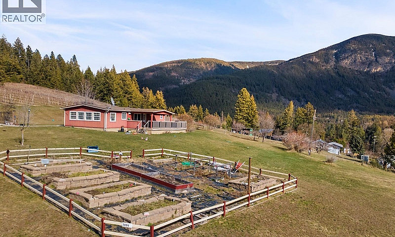 3806 38Th Avenue Eri...
