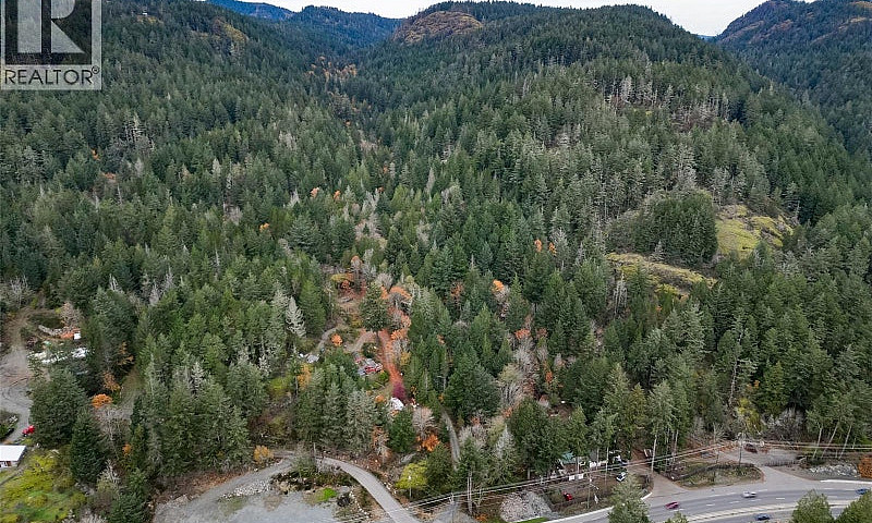 4976 Sooke Rd Metcho...