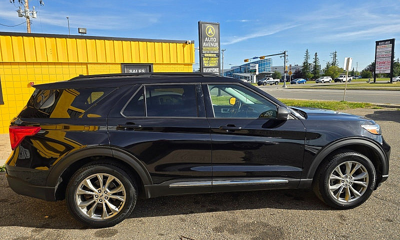 2020 Ford Explorer X...