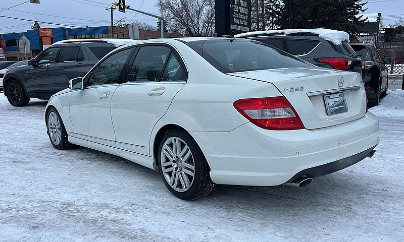 2011 Mercedes-Benz C...
