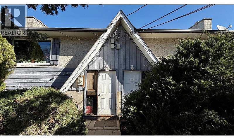 640 | 642 Courtenay ...