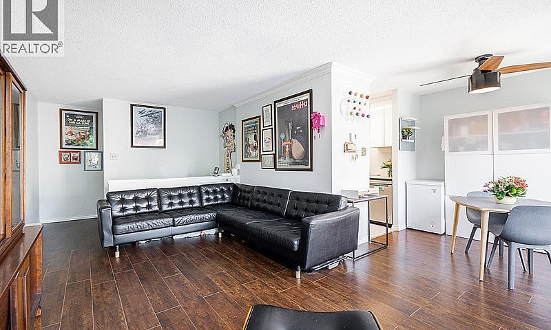 25 10200 4Th Avenue ...