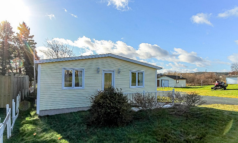Cozy Yet Spacious Wi...