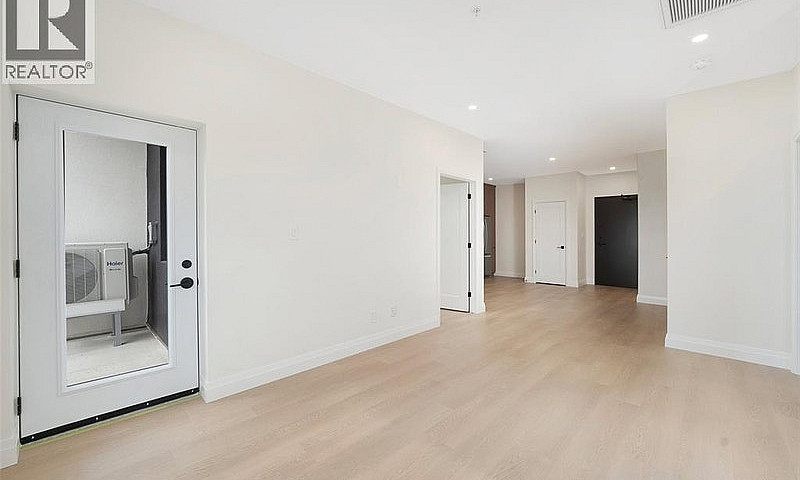 4400 Laurier Parkway...