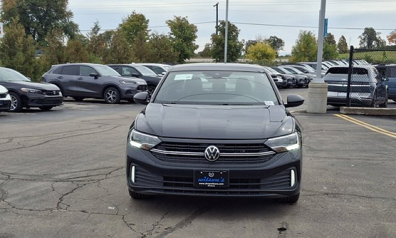 2024 Volkswagen Jett...