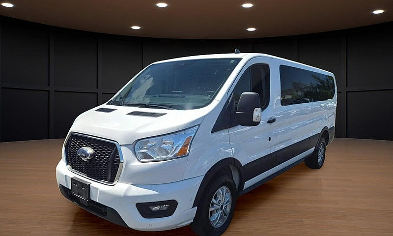 2022 Ford Transit-35...