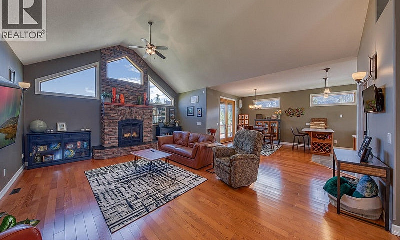 4453 Cedar Bay Fairm...