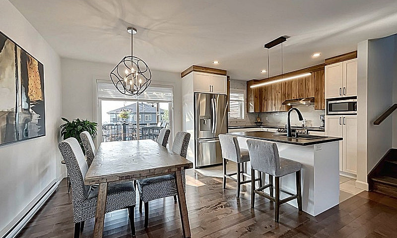$498,000 - Semi-Deta...