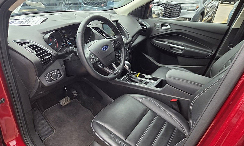 2019 Ford Escape...