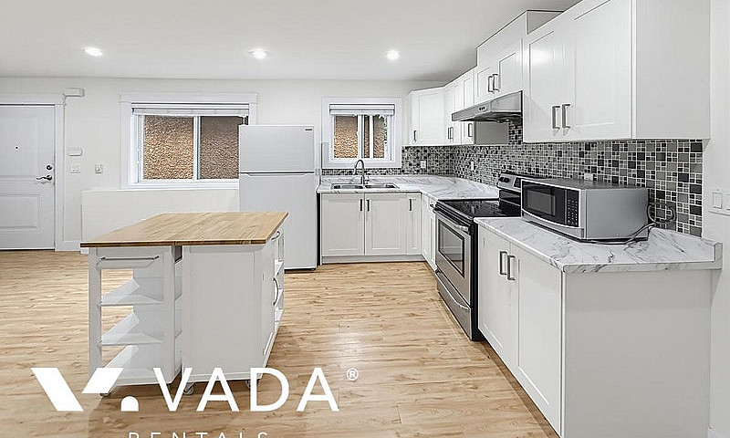 2 Br Laneway House R...