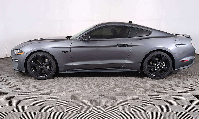 2021 Ford Mustang Gt...