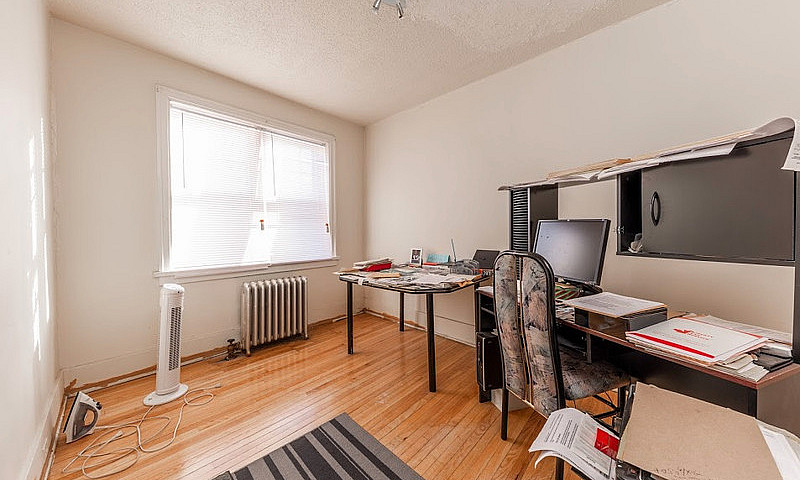 624 Broadway- The Co...