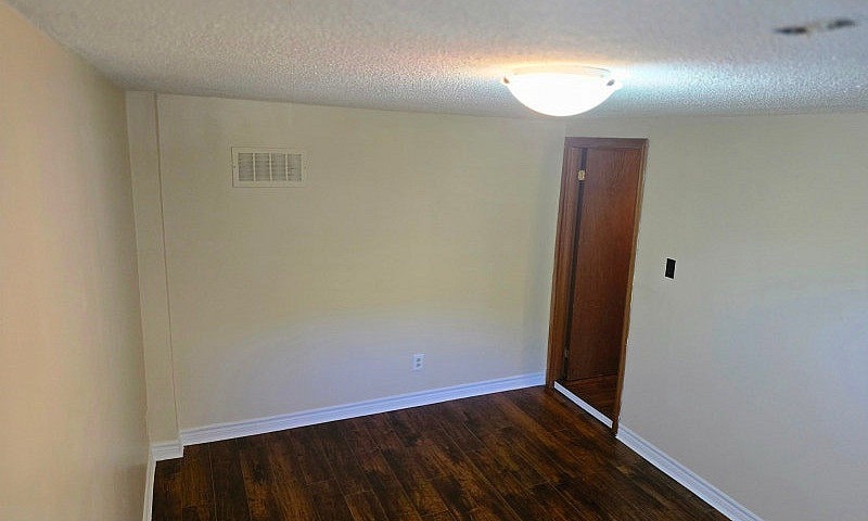 1 Bed 1 Bath - Walko...