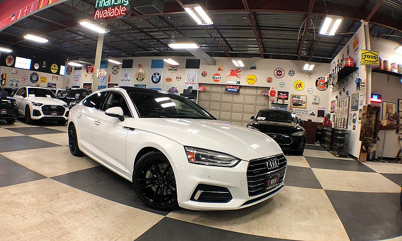 2019 Audi A5 Komfort...