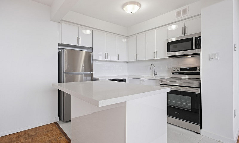 Frederick Apartments...