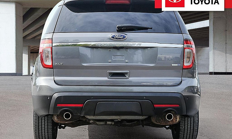 2013 Ford Explorer X...