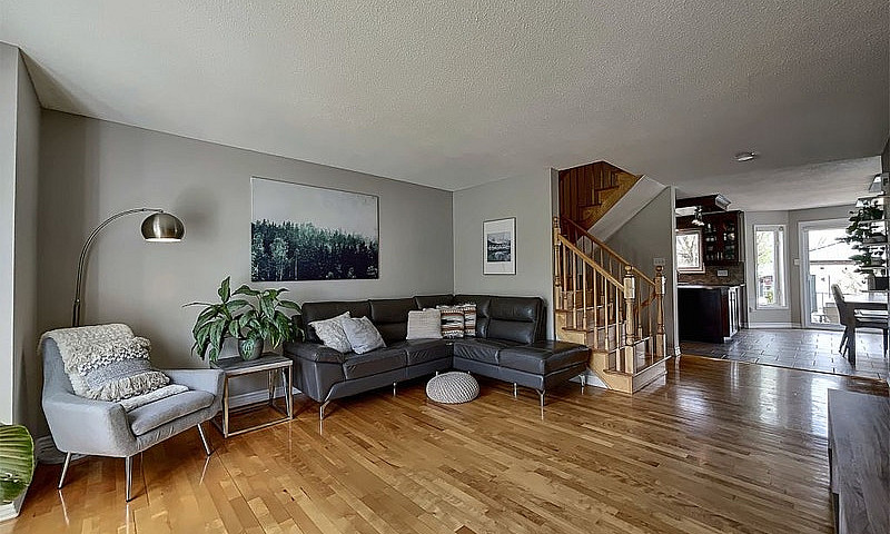 $509,000 - Semi-Deta...