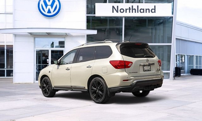2017 Nissan Pathfind...