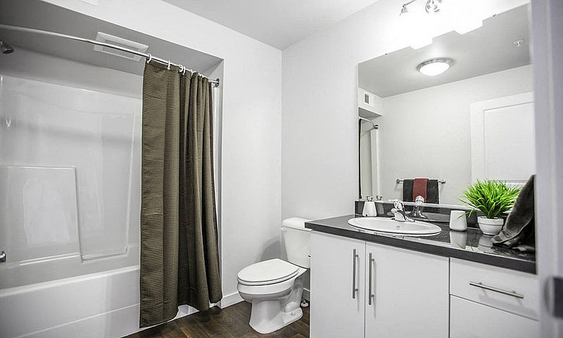 2 Bedroom, 1 Bathroo...