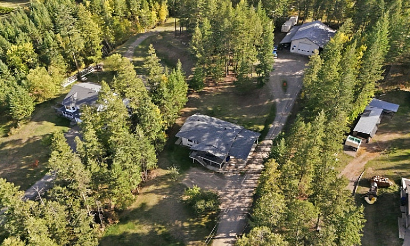 523 Tamarack Road, W...