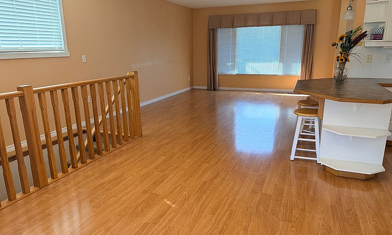 5610 - 39 Street  - ...