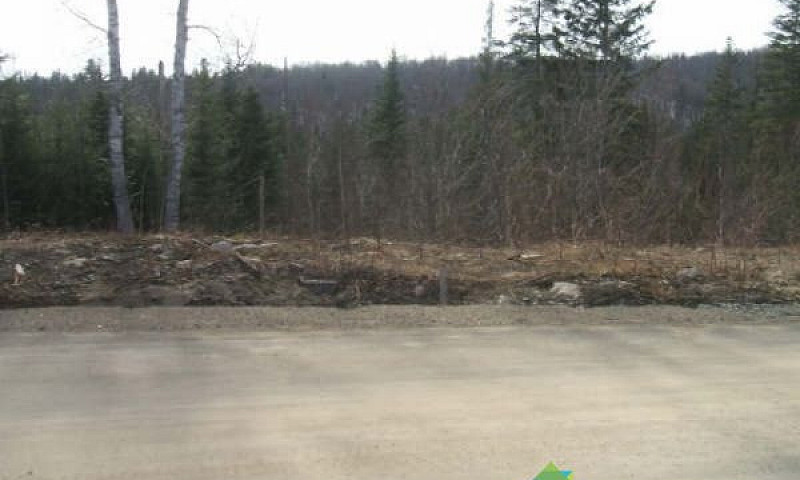 6$ - Terrain Résiden...