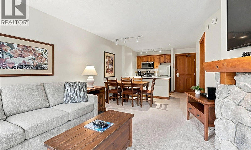 311 4660 Blackcomb W...