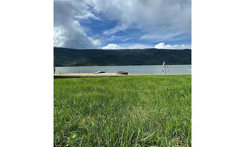 8558 Hwy 97A Mara, B...