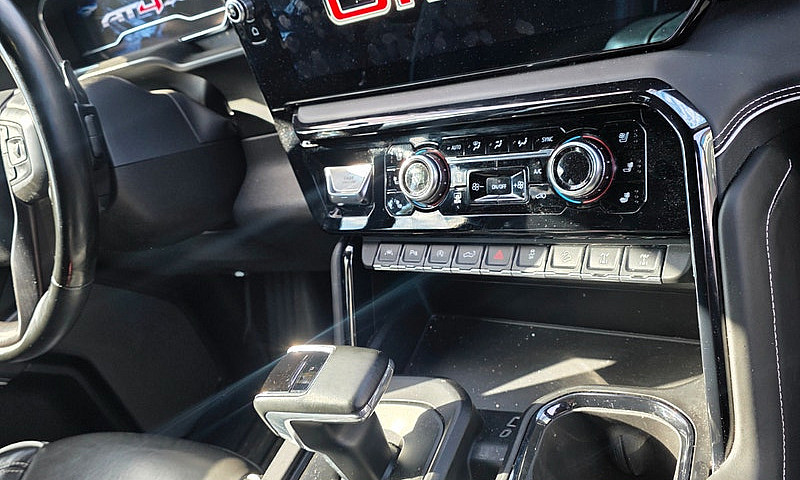 Gmc Sierra At4X...