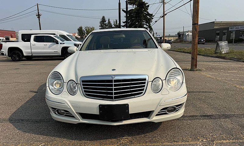 2008 Mercedes-Benz E...