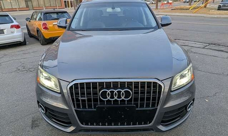 2017 Audi Q5 Quattro...
