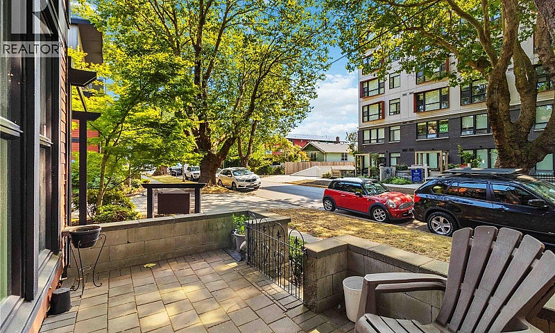105 630 Speed Ave Vi...