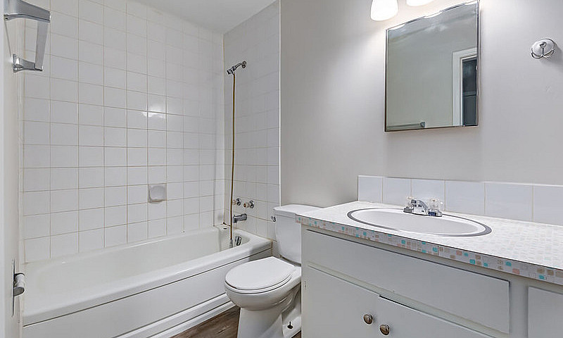 Modern Apartments Wi...