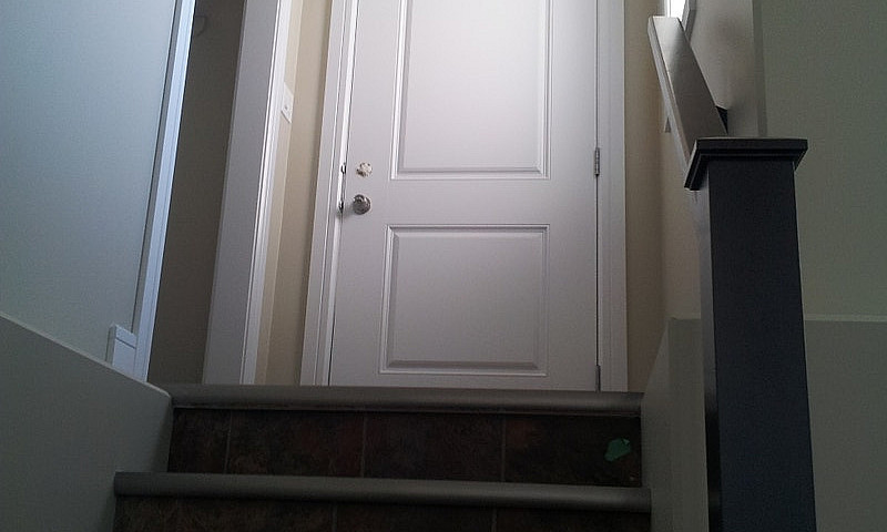 Basement Suite 2 Bed...