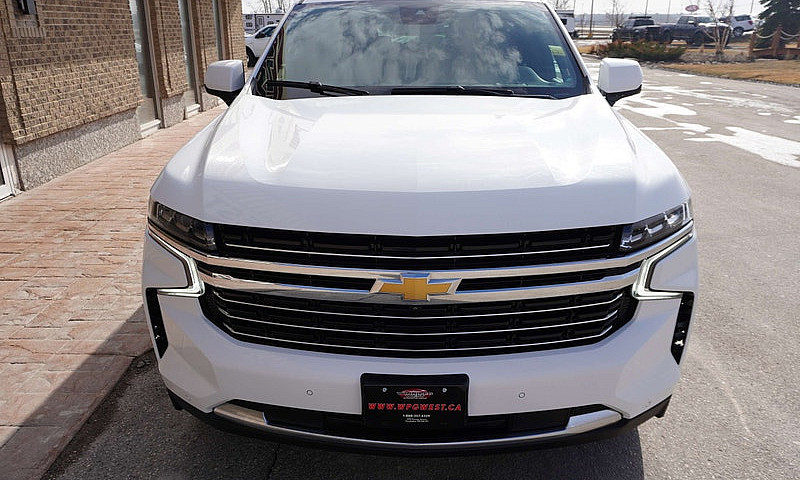 2023 Chevrolet Subur...