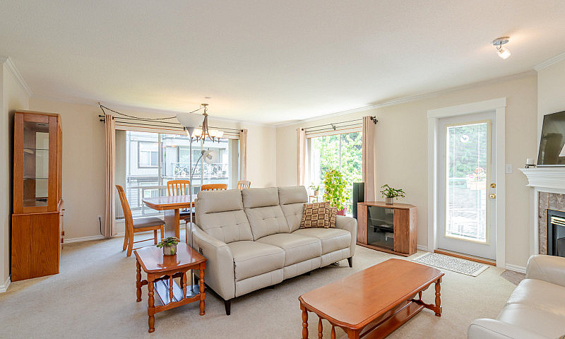 314-33280 E Bourquin...