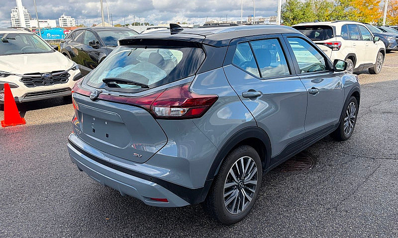 2023 Nissan Kicks Sv...