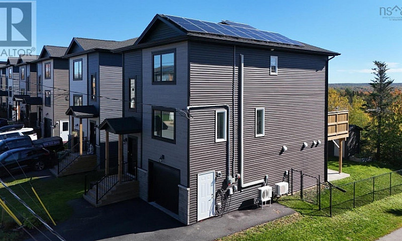 16 Sam Crescent Elms...