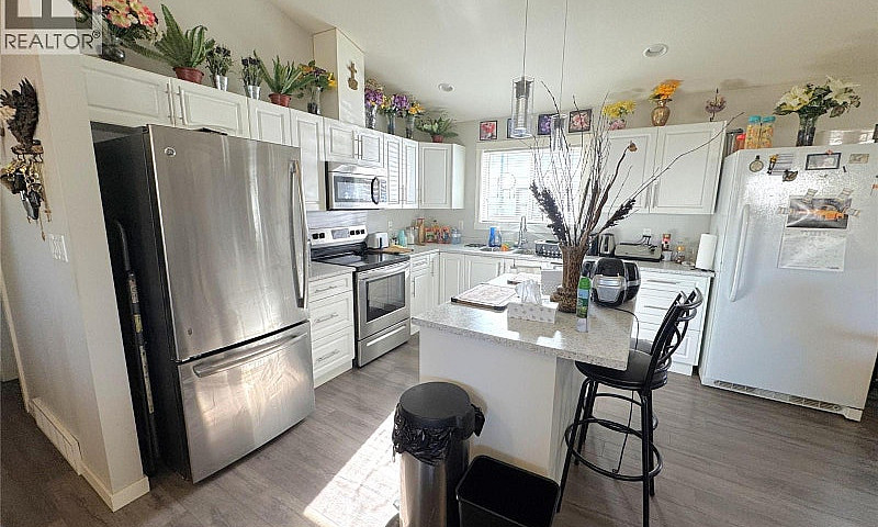 2402 Coldwater Avenu...