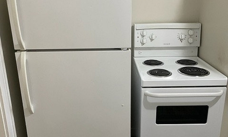 558 Sherbrook - 1 Br...