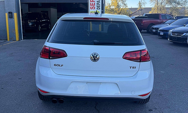 2016 Volkswagen Golf...
