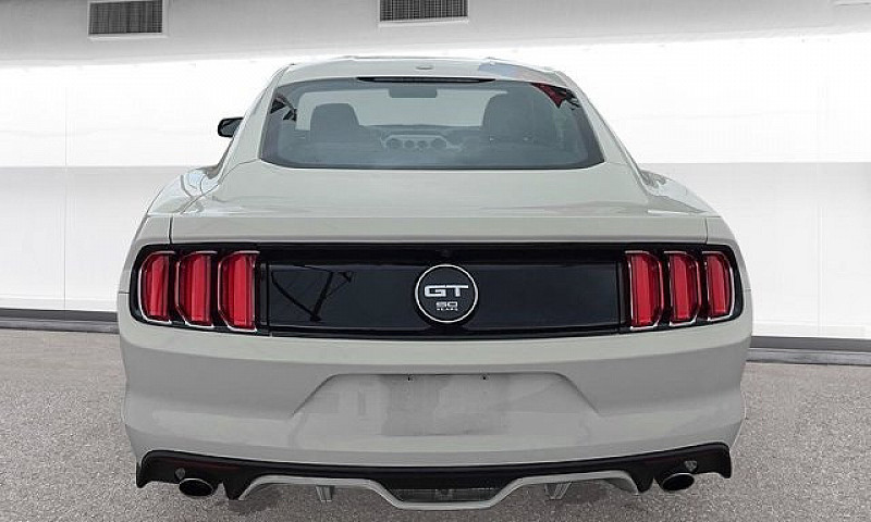 2015 Ford Mustang Gt...