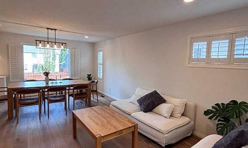 18 Sarcee Place W Le...