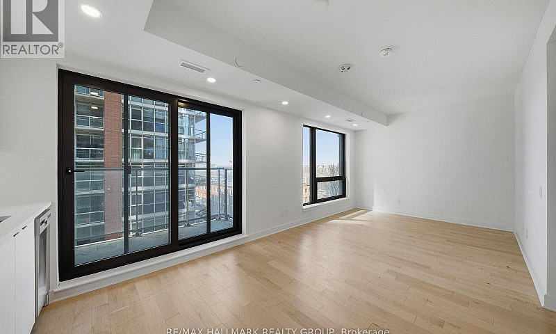 606 - 180 George Str...