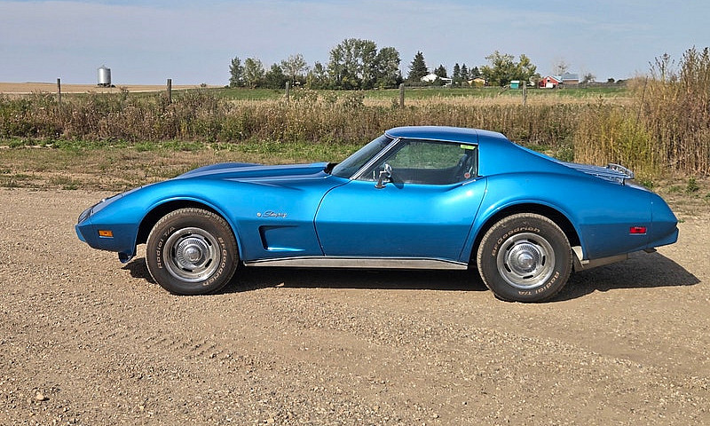 1975 Corvette Stingr...