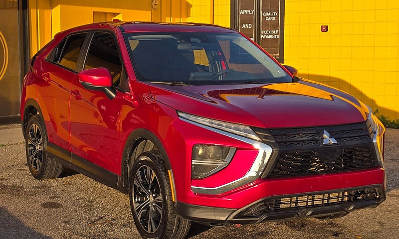 2022 Mitsubishi Ecli...