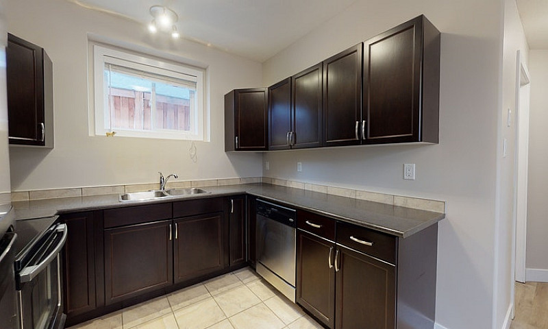 #6932 Two Bedroom Lo...