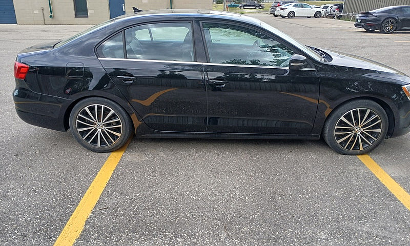 2014 Volkswagen Jett...
