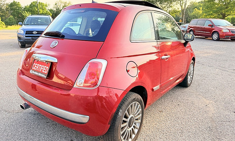 2014 Fiat 500 Lounge...