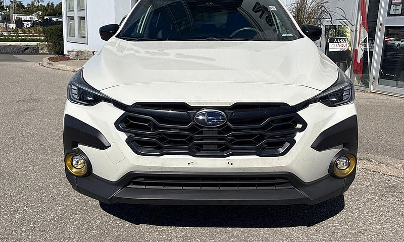 2025 Subaru Crosstre...